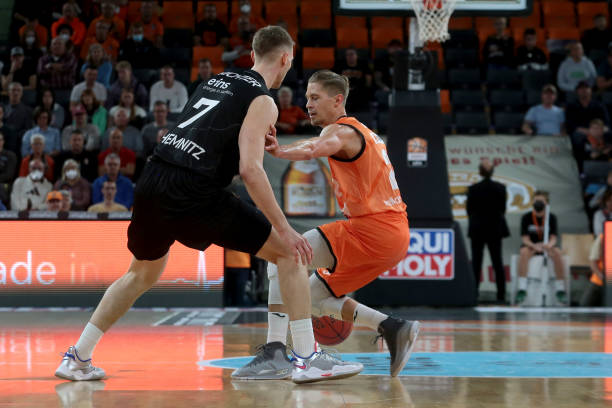 的高效表现 的高效表现