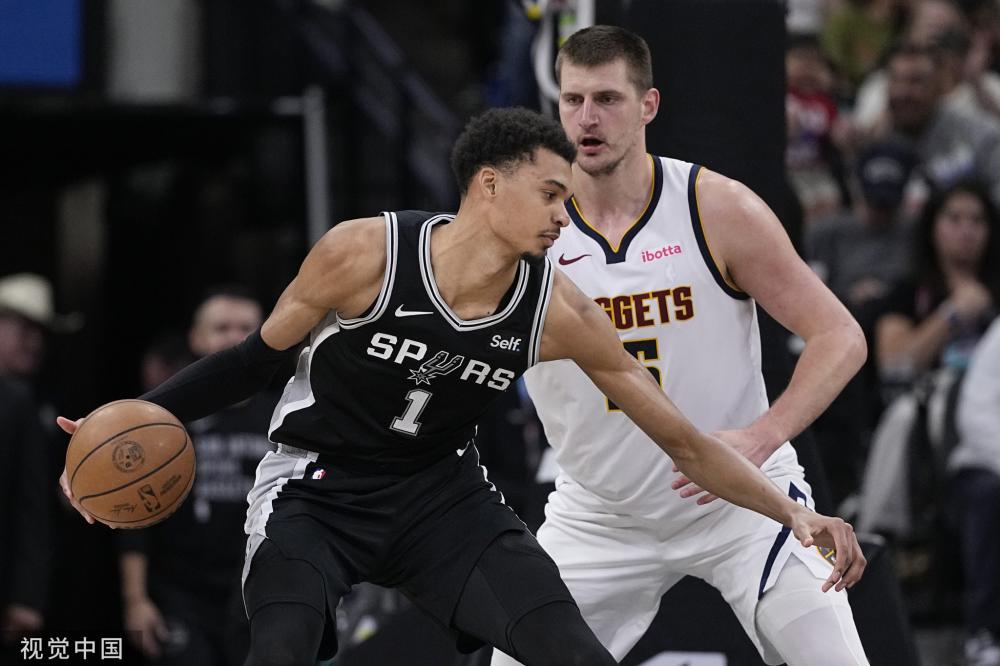 意大利杯单赛季进4球，亚伯拉罕为米兰近20个赛季第一人.