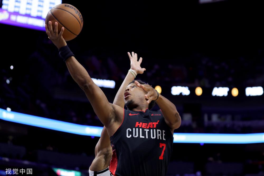 年轻的法国 年轻的法国