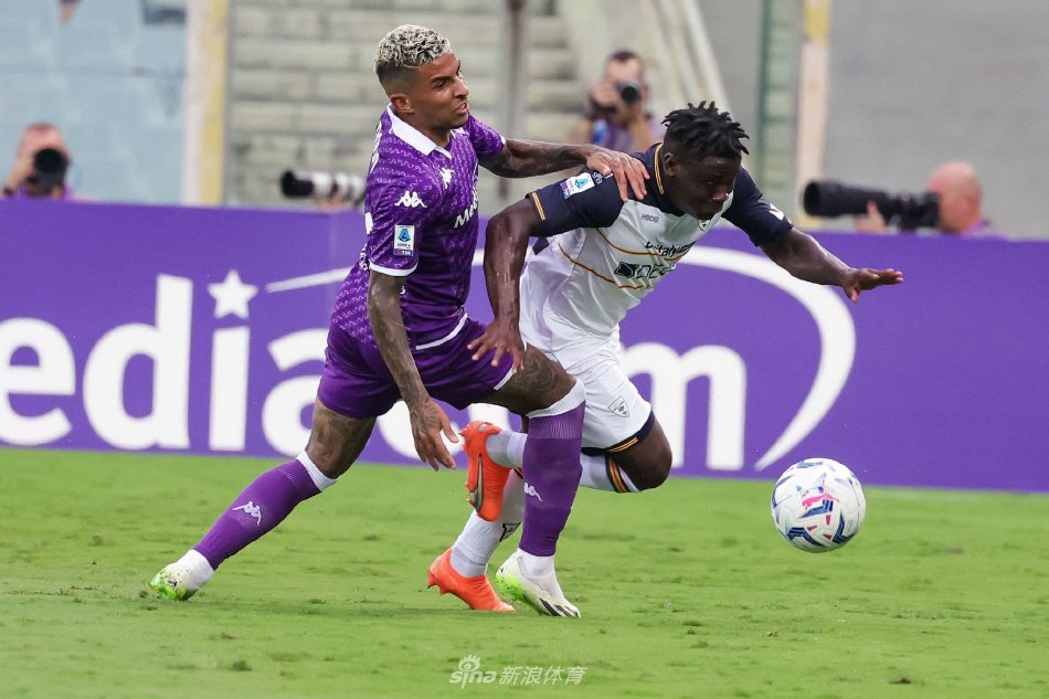 他给了很多 他给了很多