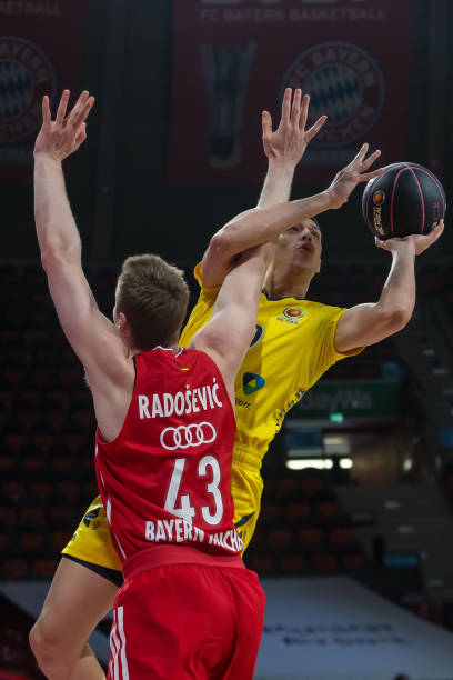 赛场的竞争 赛场的竞争