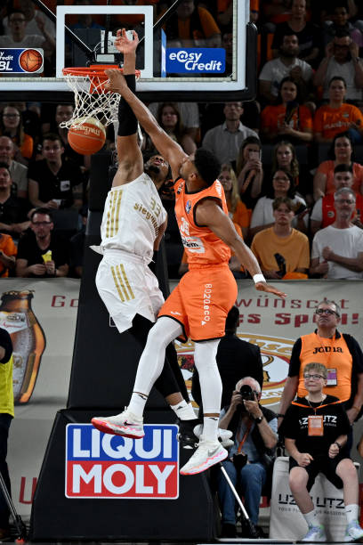 成为球队再 成为球队再